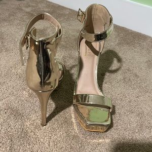 Gold 3 inch heels from Windsor